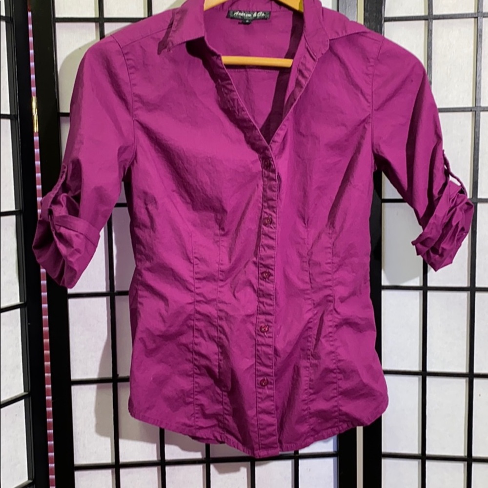 Andrew & Co Button Down Shirt Size S